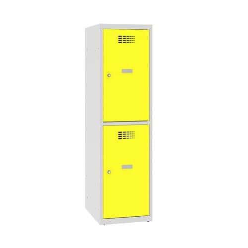 Snížená školní šatní skříň, 2 oddíly, 400 mm, šedá/žlutá, cylindrický zámek
