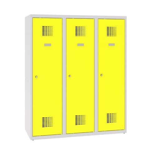 Snížená školní šatní skříň, 3 sloupce, 400 mm, šedá/žlutá, cylindrický zámek