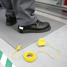 Antistatická protiúnavová průmyslová rohož Cobastat s granulovaným povrchem, 90 x 150 cm