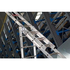 Výsuvný hliníkový žebřík PROFI, 3 x 7 příček