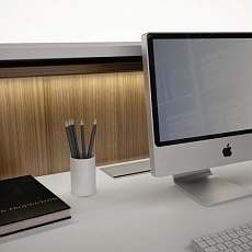 Recepce Luxo snížená vpravo, 286 cm