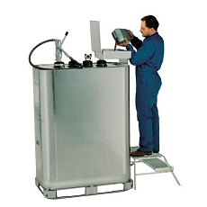 Dvouplášťová nádrž ocel-plast, 700 l