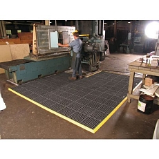 Protiúnavová průmyslová rohož s děrovaným povrchem, 91 x 91 cm