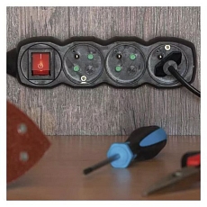 Prodlužovací kabel Emos s vypínačem, černý, PVC, 3 zásuvky, 3 m