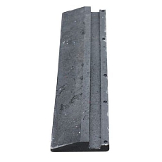 Nájezdová hrana pod desku, výška 22 mm