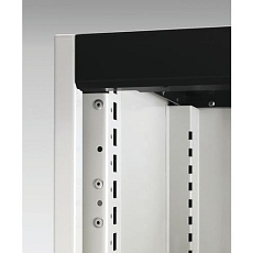 AIG8645128.jpg