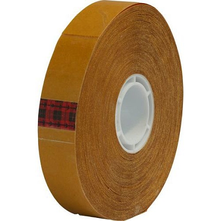 Oboustranně lepící páska, 33 m