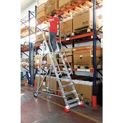 Pojízdný skládací hliníkový plošinový žebřík, 17 stupňů