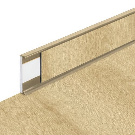 Podlaha Fortelock Business, dezén Elias T32, soklová lišta, spára béžová