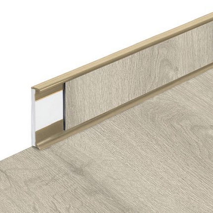 Podlaha Fortelock Business, dezén Elias T93, soklová lišta, spára béžová