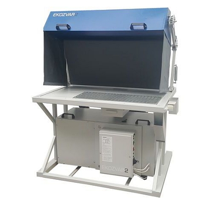 Svařovací stůl s filtrační jednotkou a odsáváním