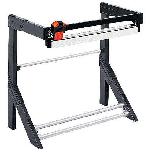 Odvíječ papíru/řezák Hudig Rocholz, max. průměr role: 750 mm, šířka 1600 mm, 1 role