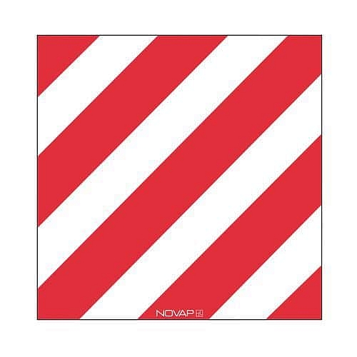 Dvoubarevný červenobílý panel bez standardních oček.