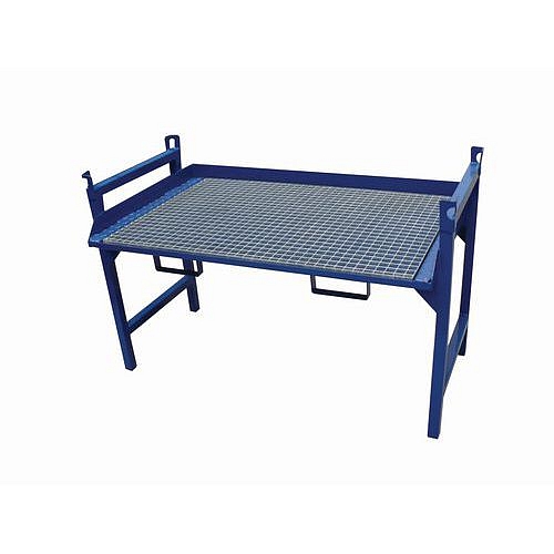 Stojan na skladování sudů, s roštem