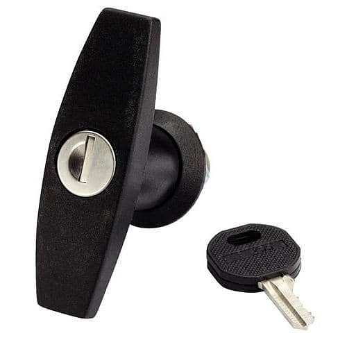 Zámek ve tvaru T, 1242.