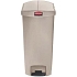 Plastový odpadkový koš STEP ON – 68 l – béžový – Rubbermaid